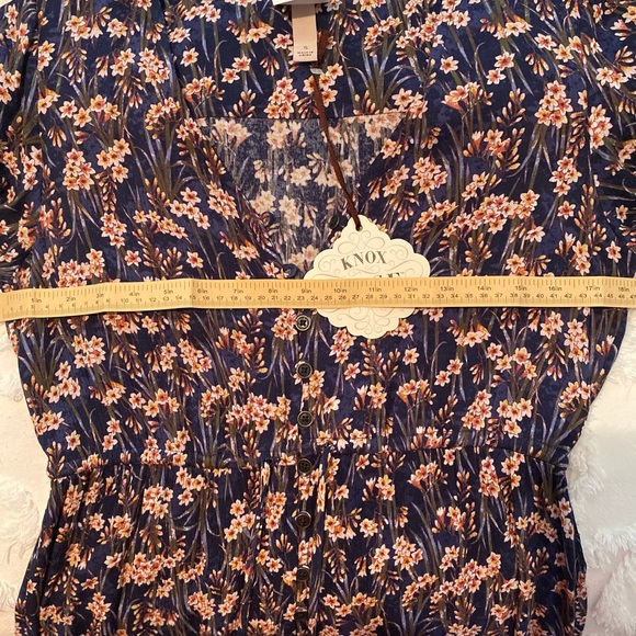 🎉SOLD LOCALLY🎉 Knox Rose navy floral midi - new with tag - Picture 4 of 5